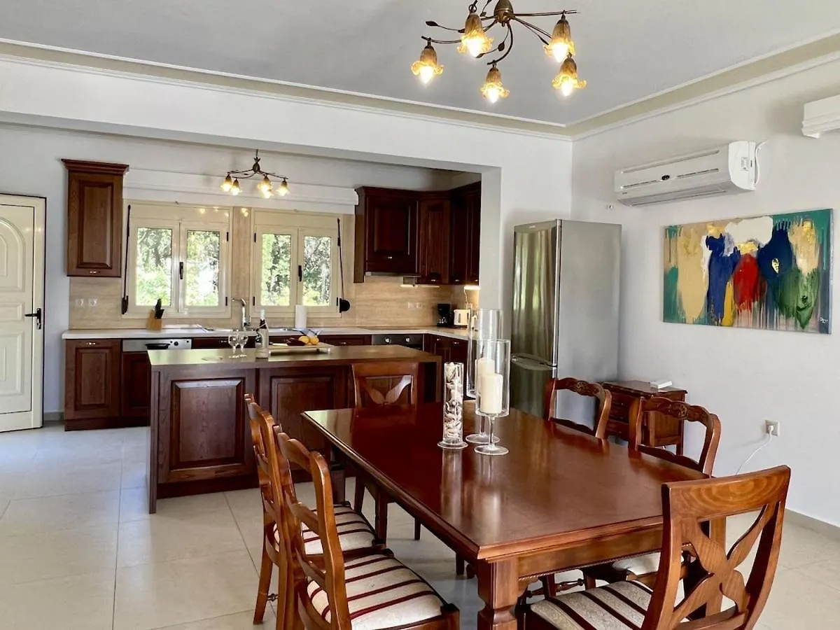 Vila 3 Bedroom Villa, Private Pool, Sea Views, Kefalonia Tzamarelata